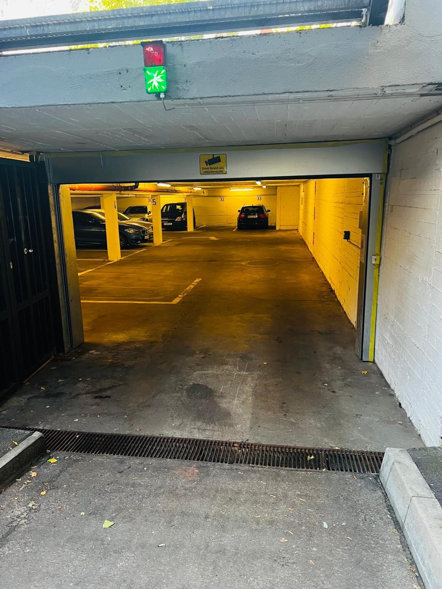 Ladenwohnung In Kreuzberg Mit Parkplatz In Einer Tiefgarage 柏林 外观 照片